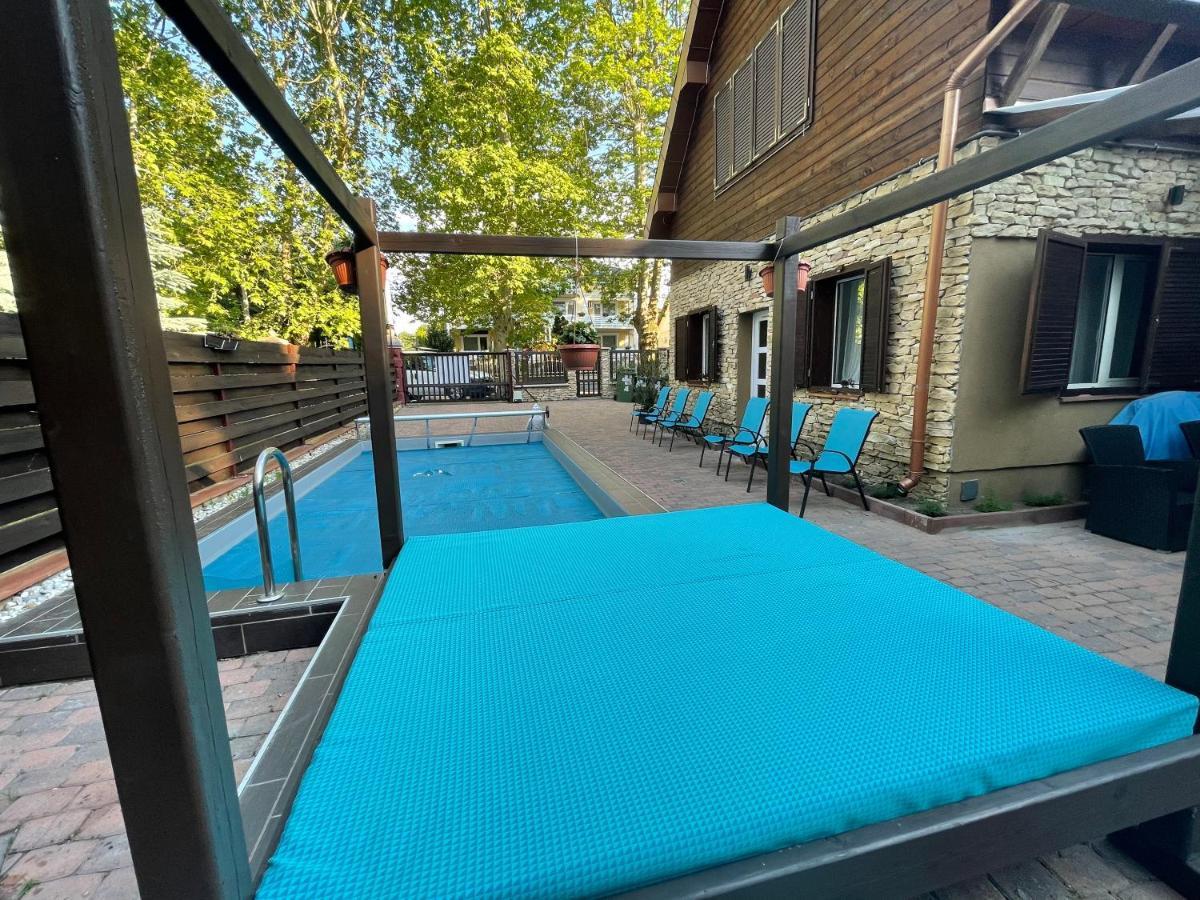 Smeraldo Villa Siofok Bagian luar foto